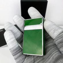 Cargar imagen en el visor de la galería, 2022 Qatar World Cup x S.T.Dupont Lighter Green Lacquer Silver #158