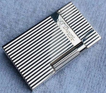 画像をギャラリービューアに読み込む, ST DUPONT Vertical Stripes Cigarette Lighter #002 Silver