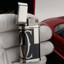 Laden Sie das Bild in den Galerie-Viewer, Cartier LOGO MOTIF Zigarettenanzünder Schwarzer Lack Silber #003